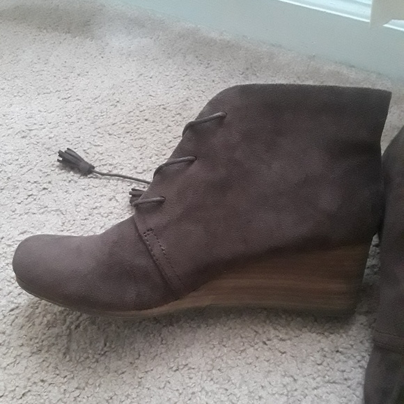 Wedges - Picture 2 of 4